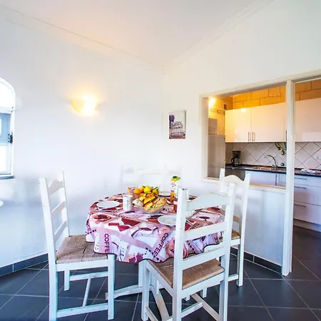 Apartamento Quinta Girassol-2 By Interhome